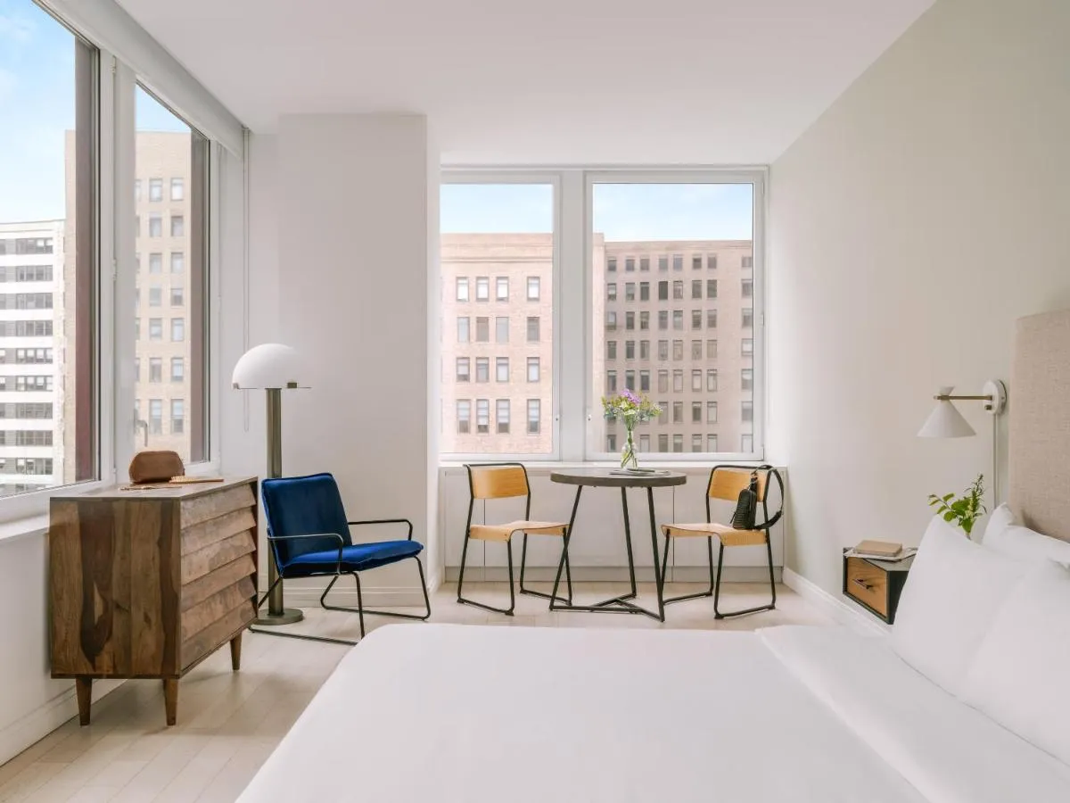 Sonder by Marriott Bonvoy Battery Park Apartments Financial District — 4