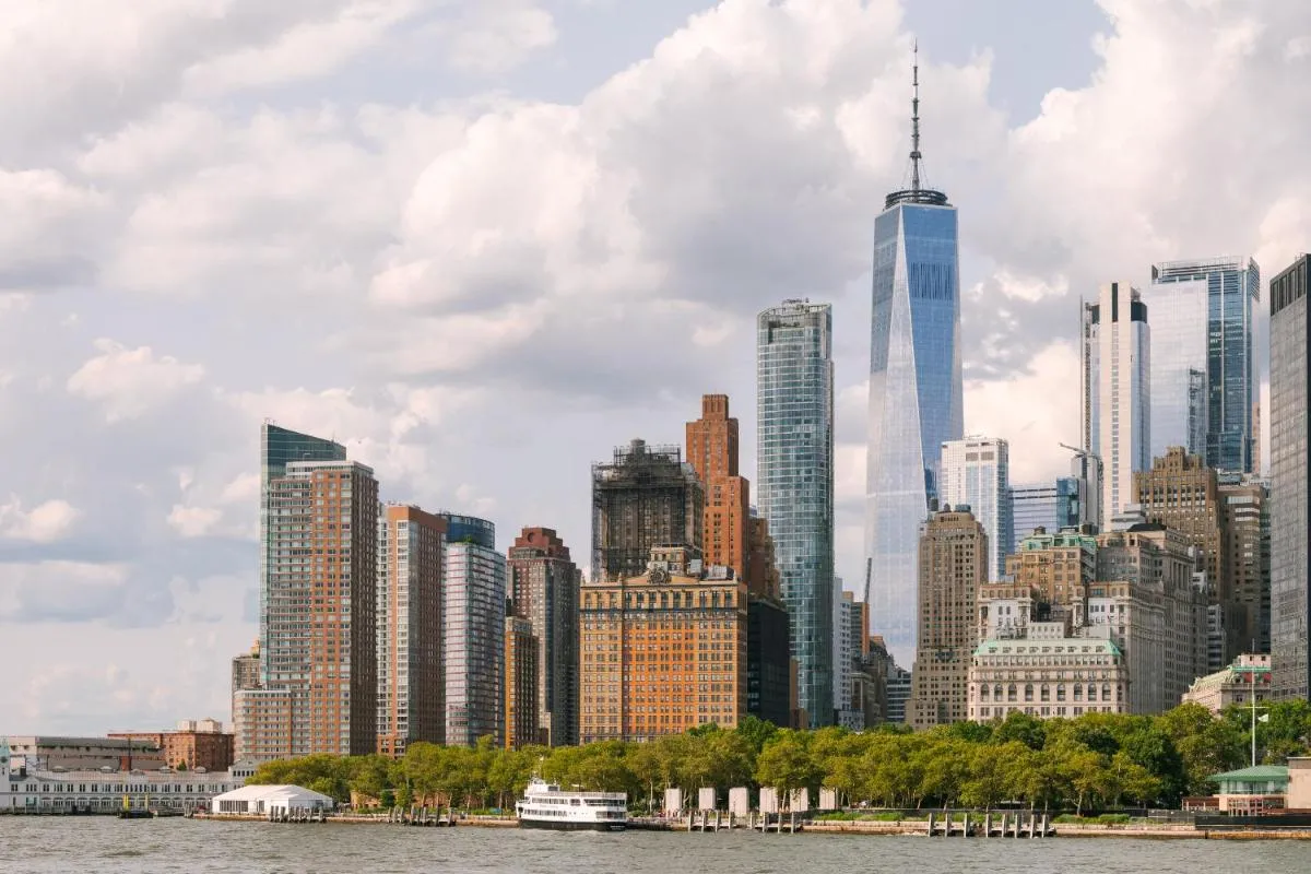 Sonder by Marriott Bonvoy Battery Park Apartments Financial District — 7