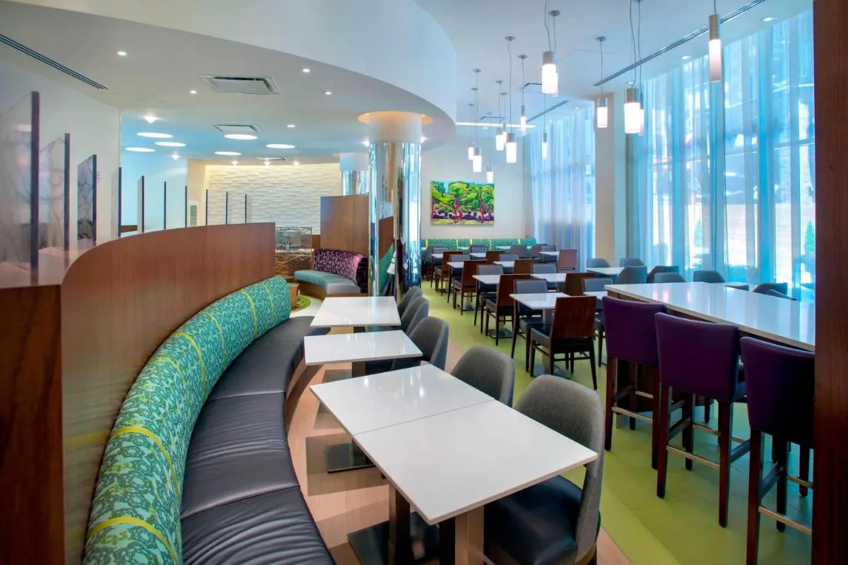 SpringHill Suites by Marriott New York Midtown Manhattan/Fifth Avenue — 4