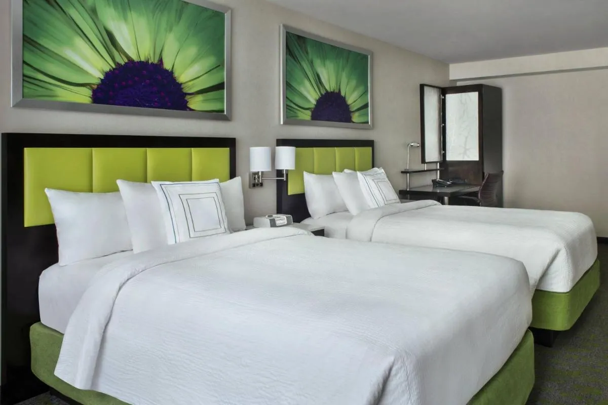 SpringHill Suites by Marriott New York Midtown Manhattan/Fifth Avenue — 2
