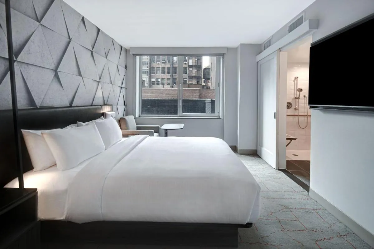 SpringHill Suites by Marriott New York Midtown Manhattan/Park Ave — 2