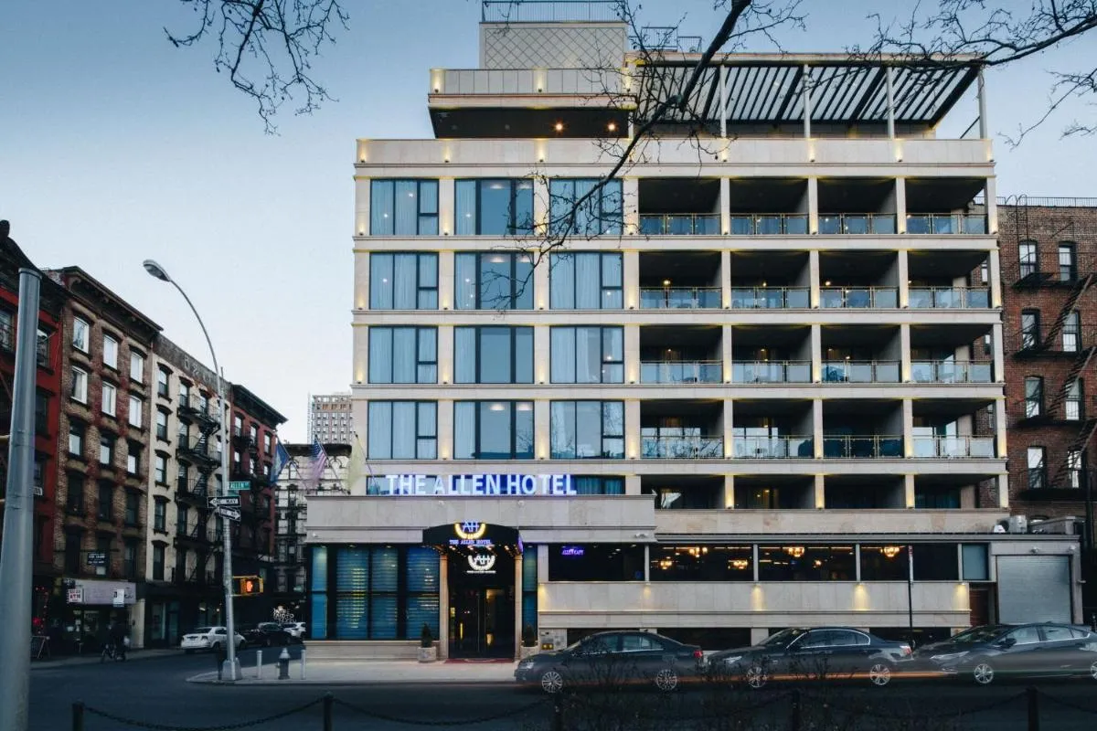 The Allen Hotel — 7