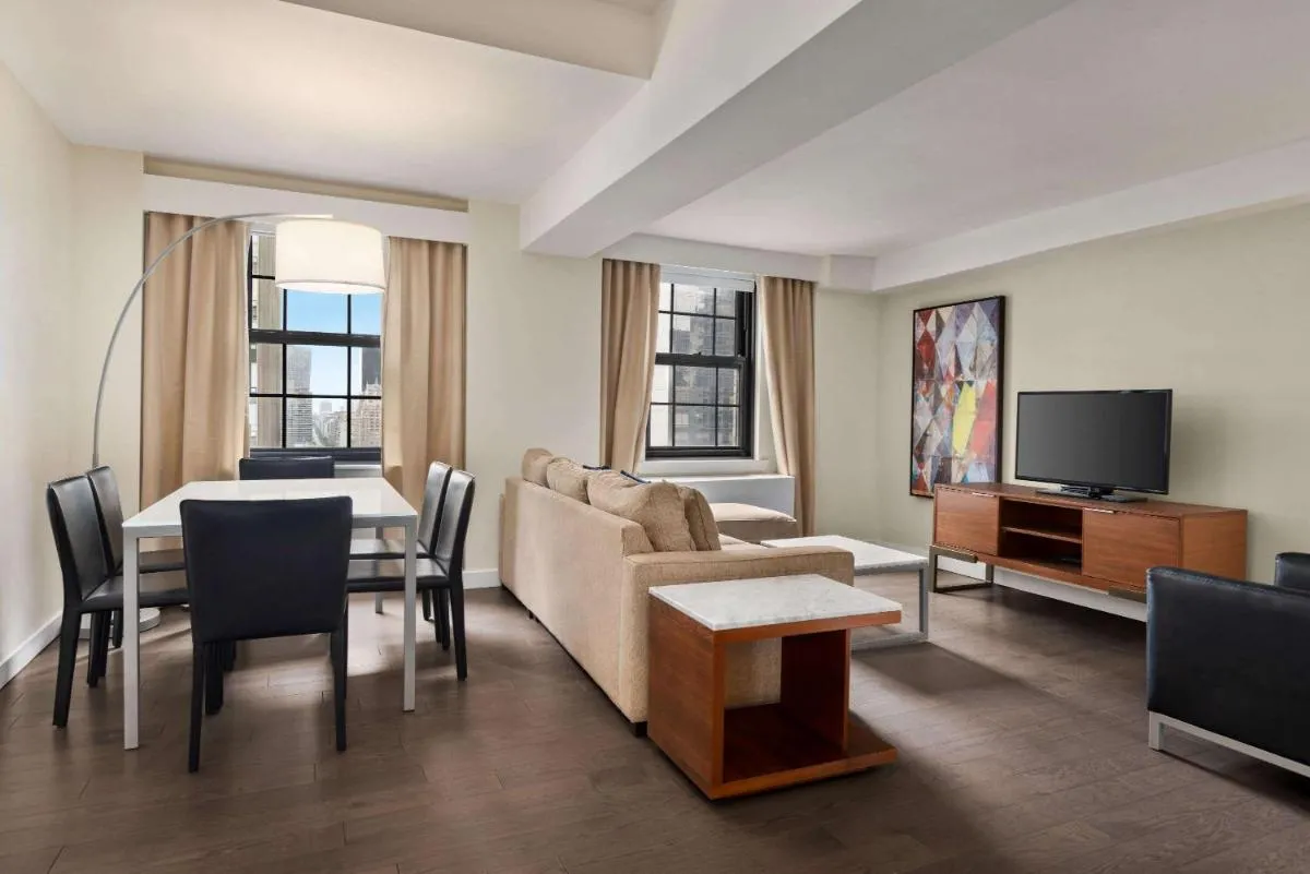 The Beekman Tower, Trademark Collection by Wyndham — 4