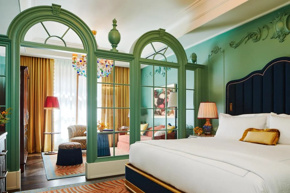 The Fifth Avenue Hotel — 6