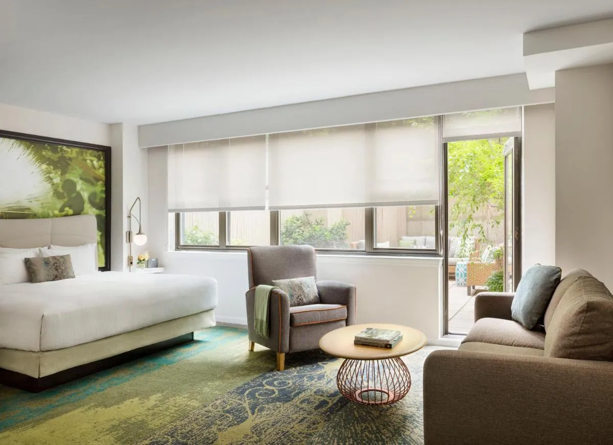 The Gardens Sonesta ES Suites New York — 6