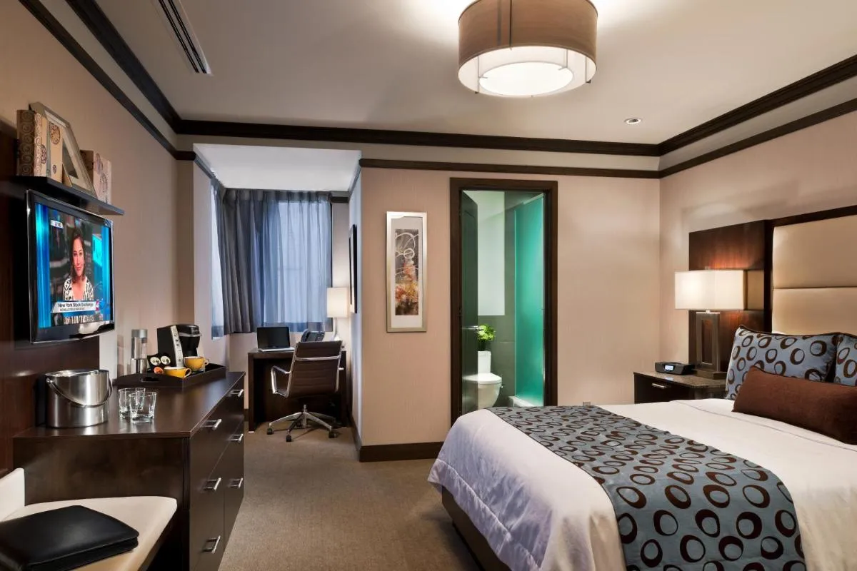 The Pearl Hotel — 2