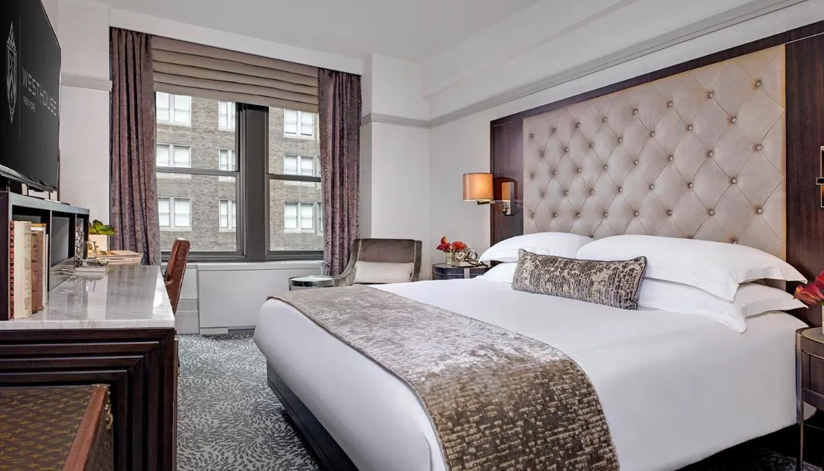 WestHouse Hotel New York — 6
