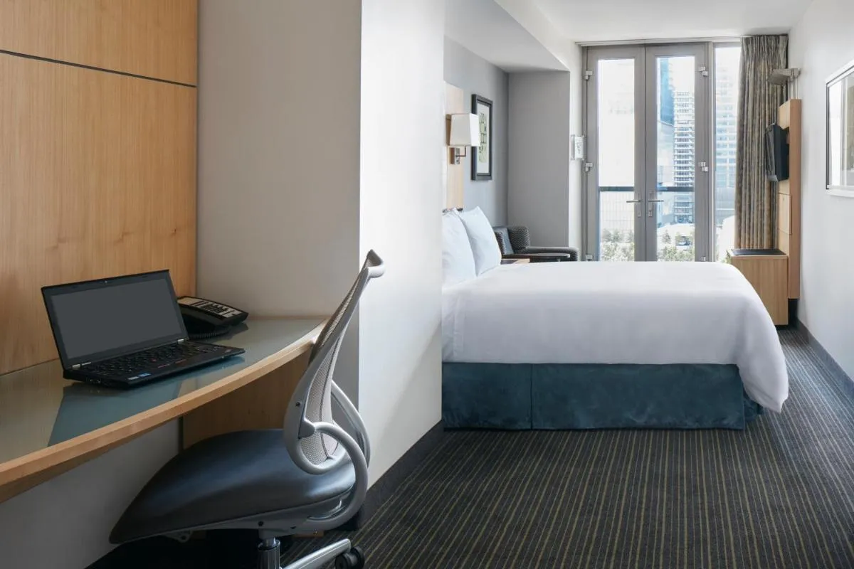 World Center Hotel — 2