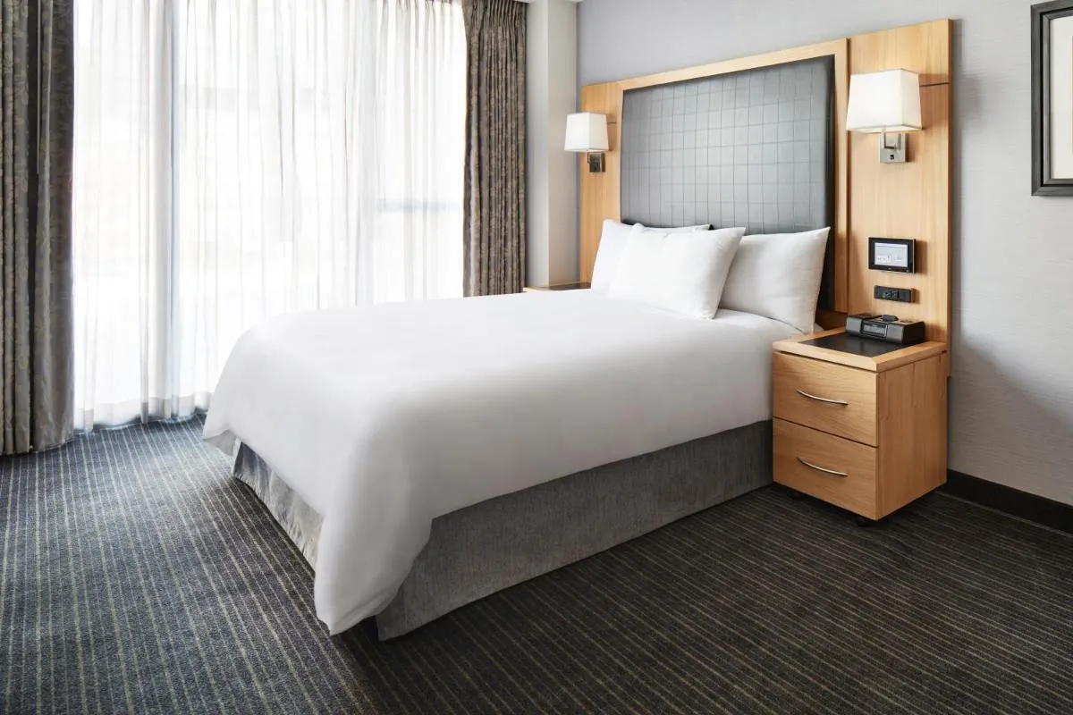 World Center Hotel — 7
