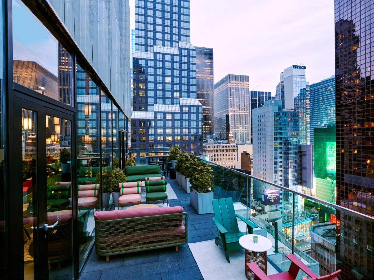 citizenM New York Times Square — 3