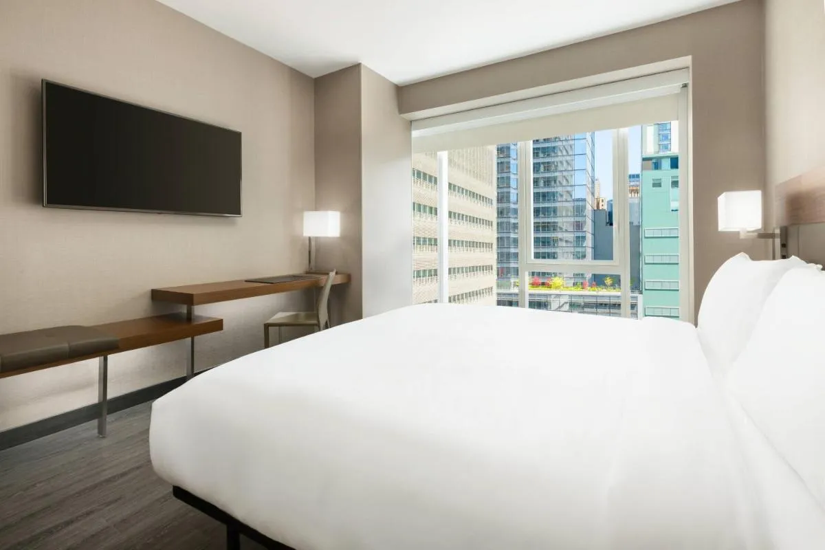 AC Hotel by Marriott New York Times Square — 7