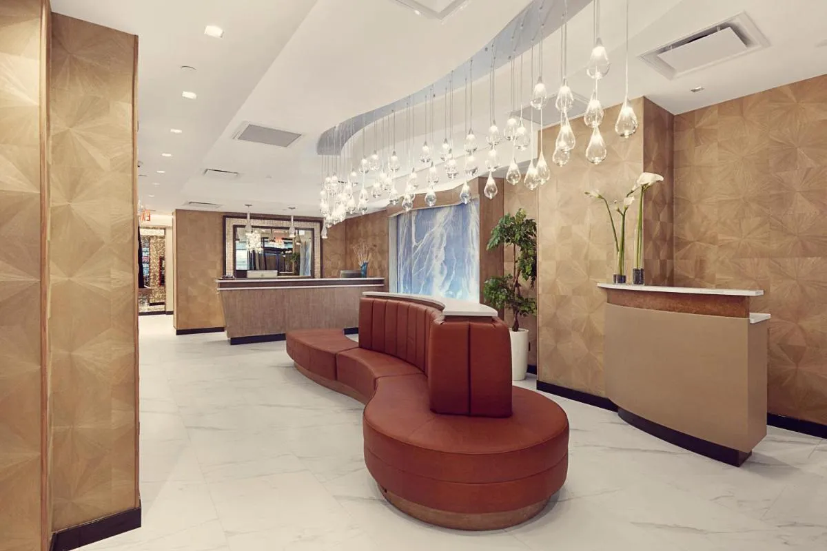 Artezen Hotel — 2