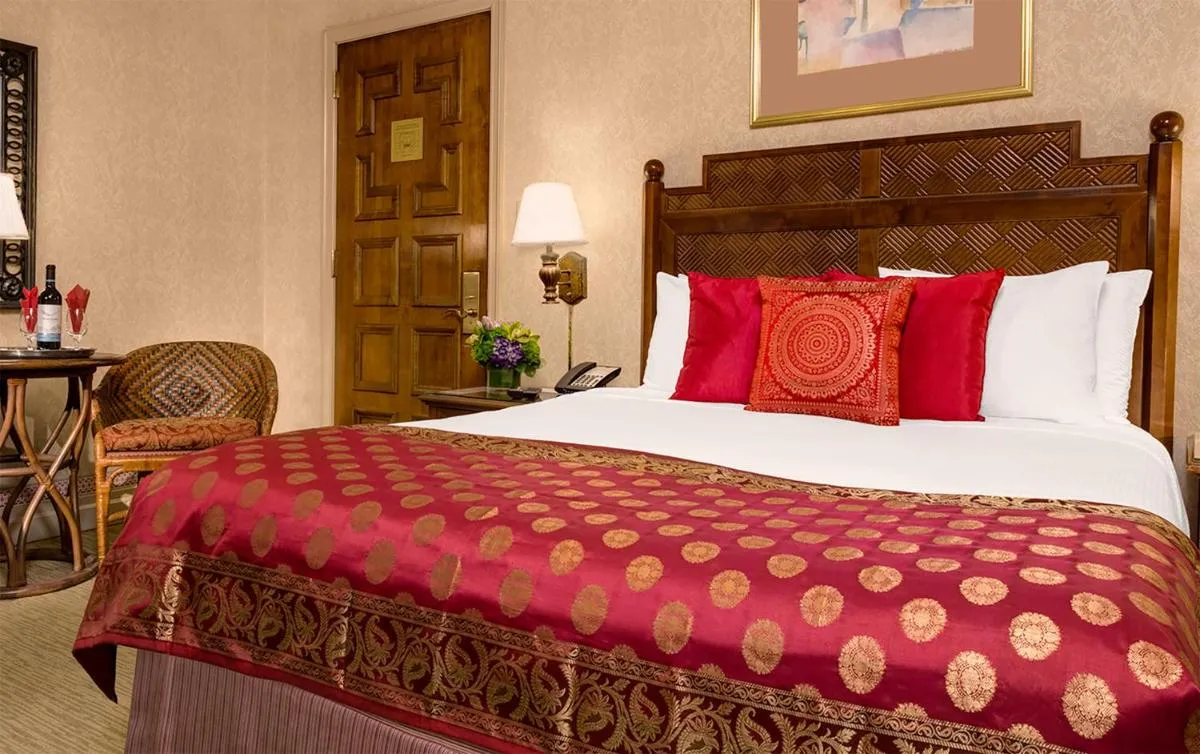 Casablanca Hotel by Library Hotel Collection — 5