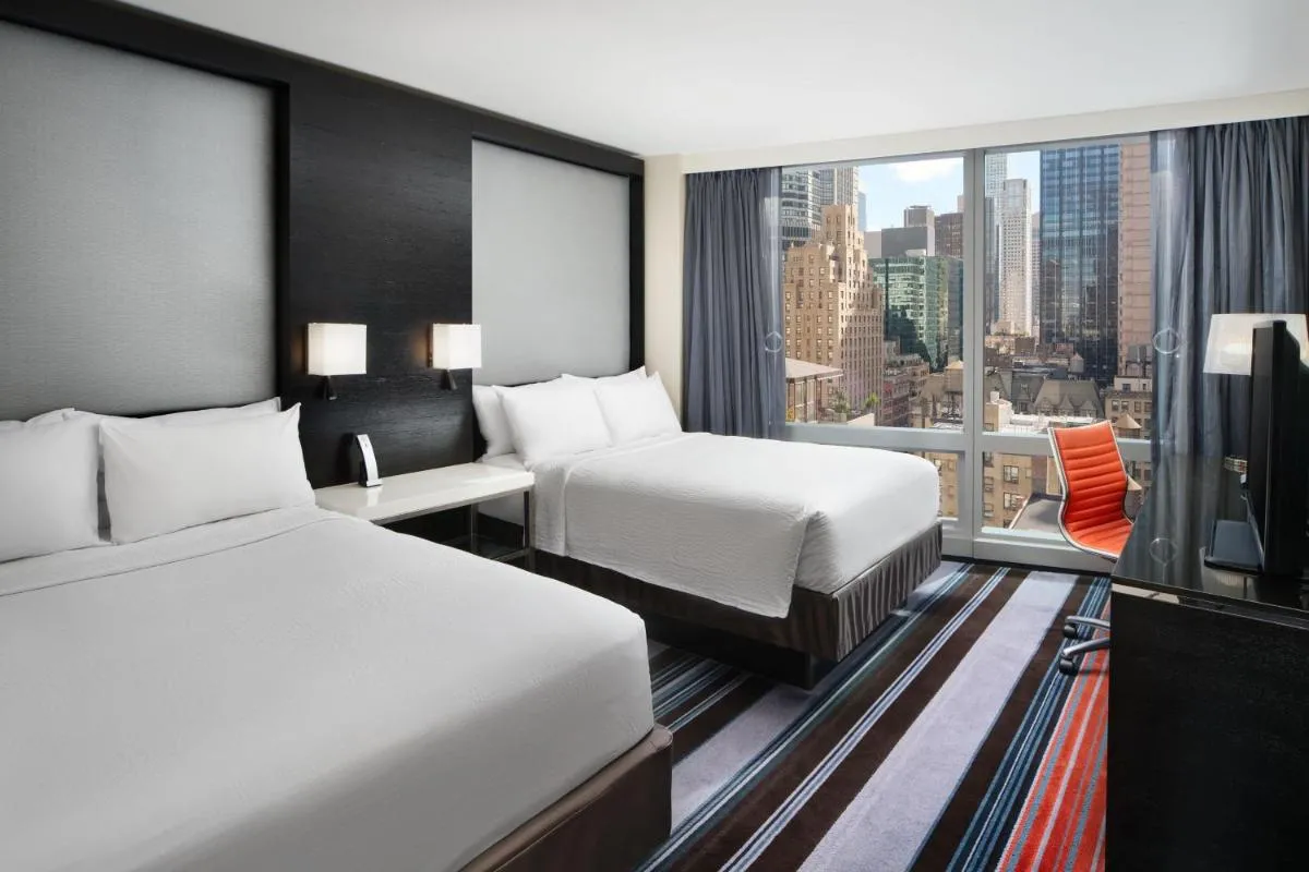 Courtyard by Marriott New York Manhattan/Central Park — 6
