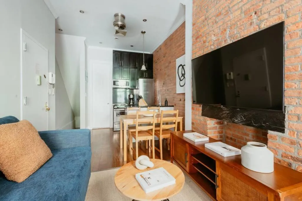 Cozy Urban Retreat – East Village Manhattan — 7