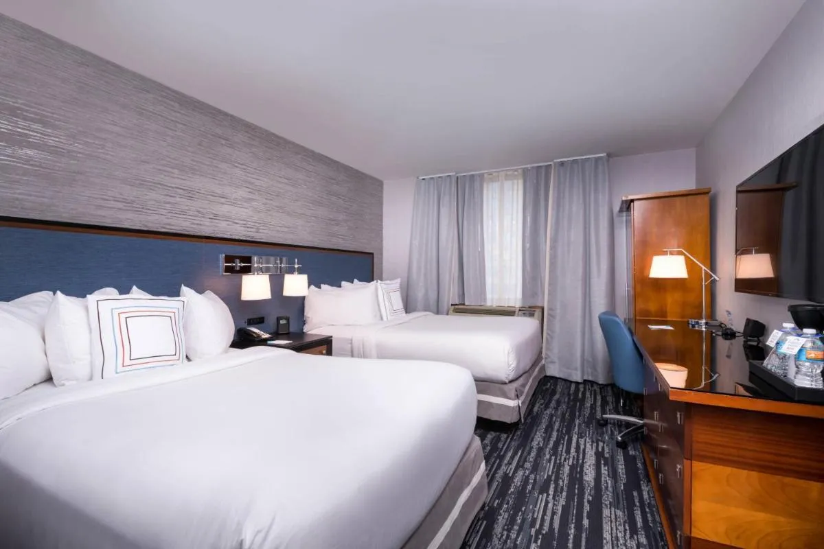 Fairfield By Marriott New York Manhattan Times Square — 7