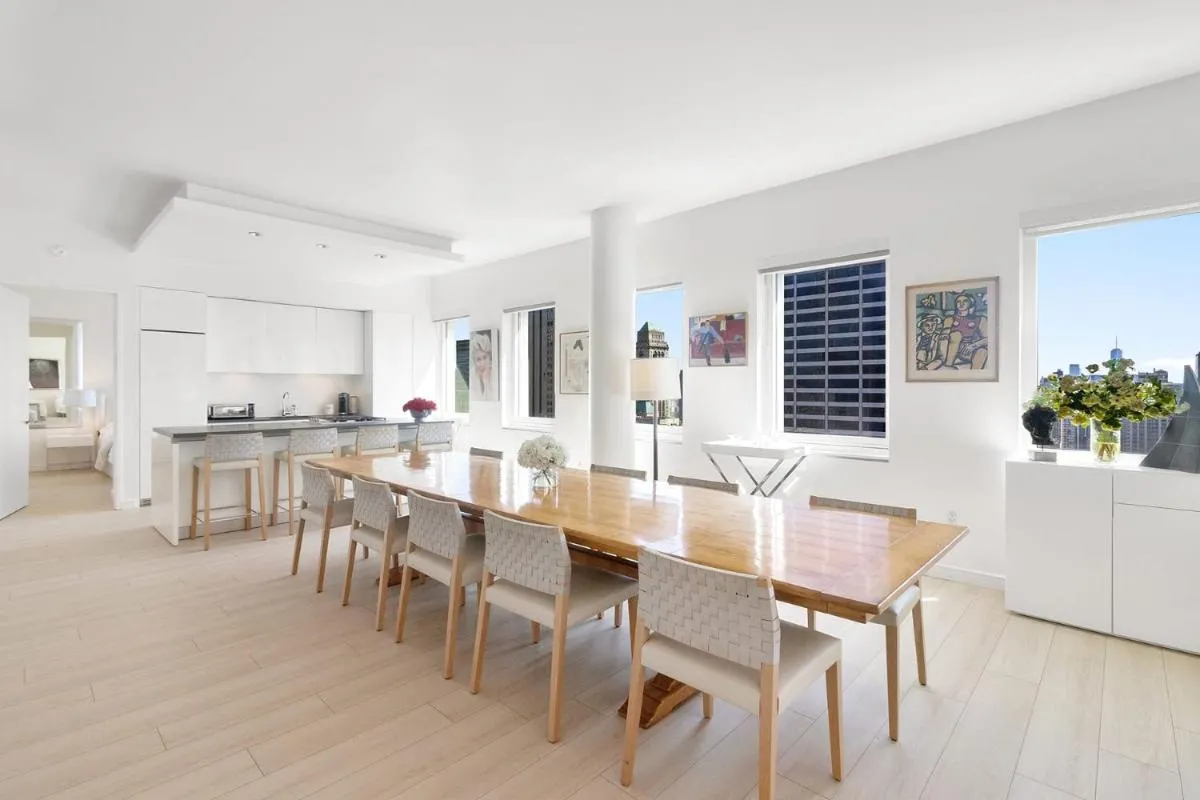 Exclusive Apartment Midtown Manhattan NYC Luxury Penthouse Sleeps 8 — 3