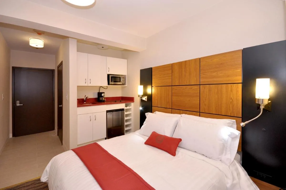 Hotel Five44 — 3