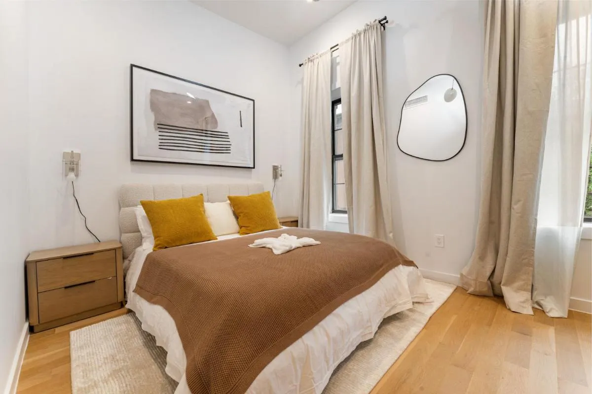 Luxurious Harlem Home with Modern Amenities, Outdoor Patio! — 2