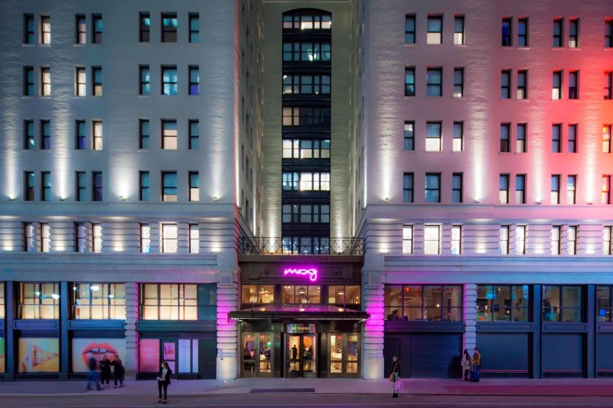 MOXY NYC Times Square — 3
