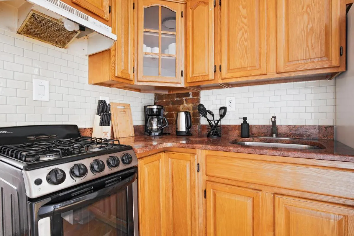 Marvelous & Cozy 3BDR & 2BTH in New York — 4