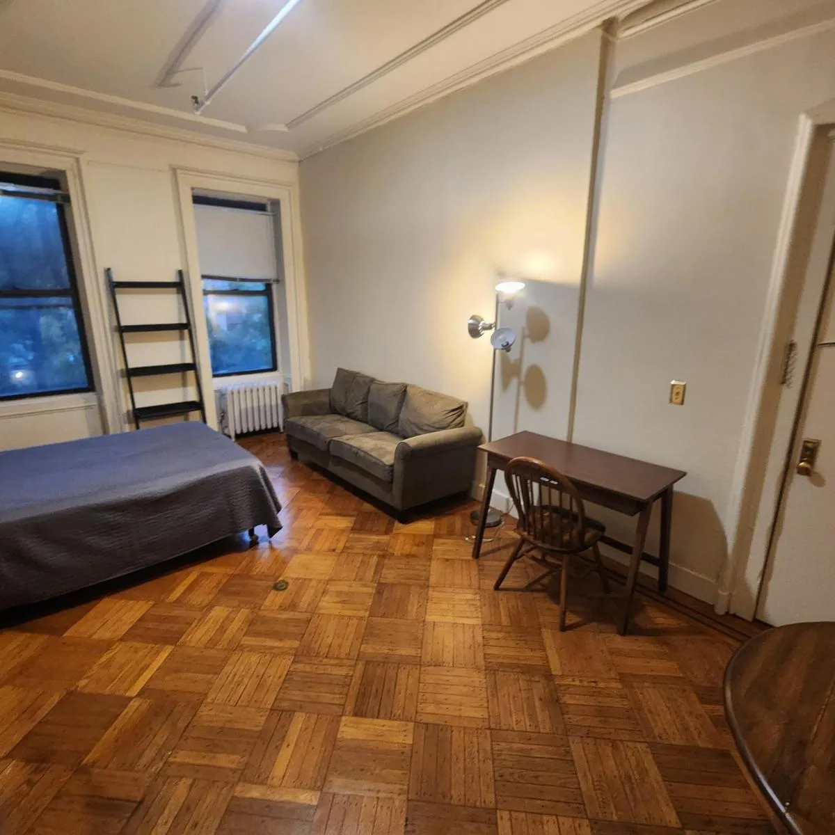 New York City Guest House 2 — 2