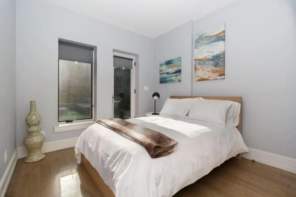 Park South Central 3 Bedroom with Private Terrace
