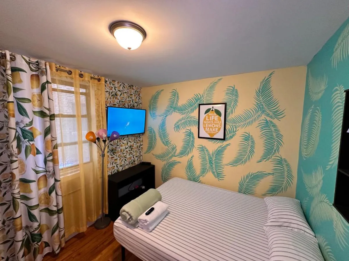 Lemon Vibes room — 4