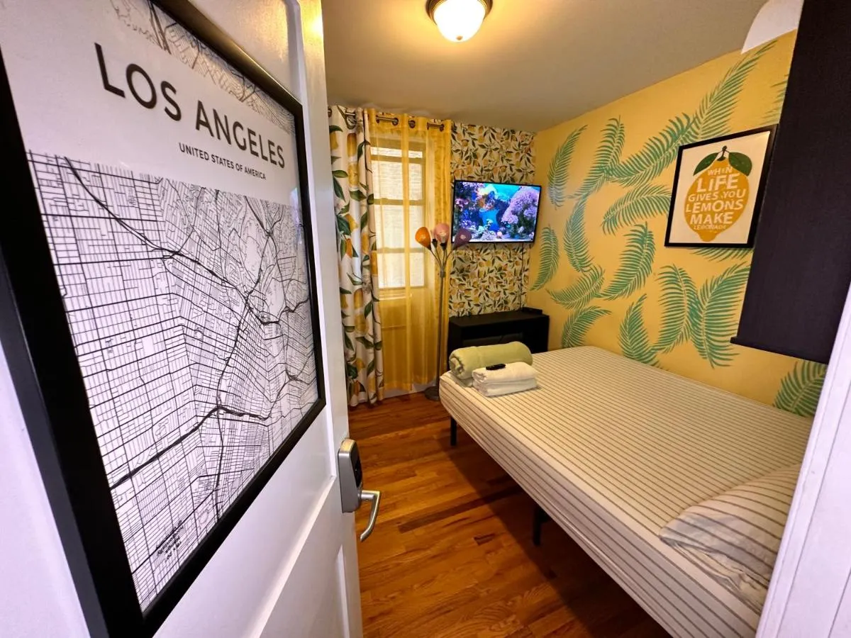 Lemon Vibes room — 7