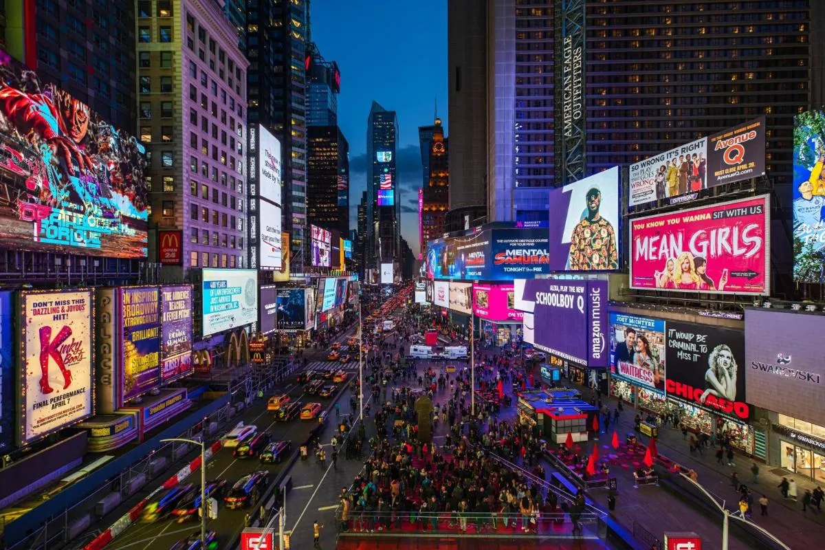 Renaissance New York Times Square by Marriott — 6