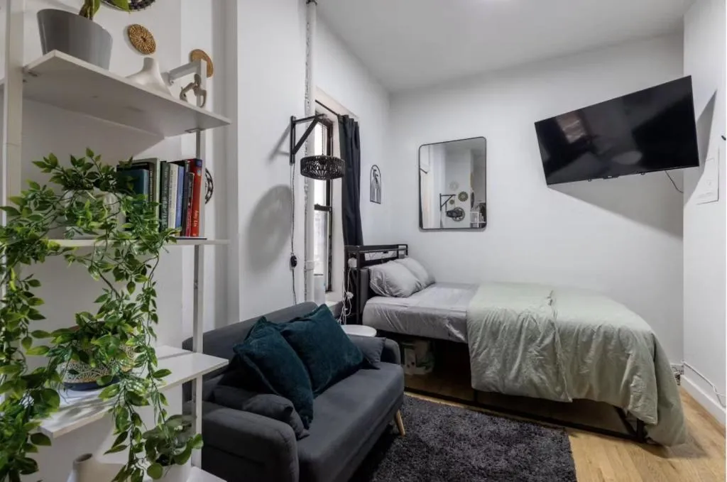 Steps from Everything – Modern 1-Bdr in Downtown’s Union Square