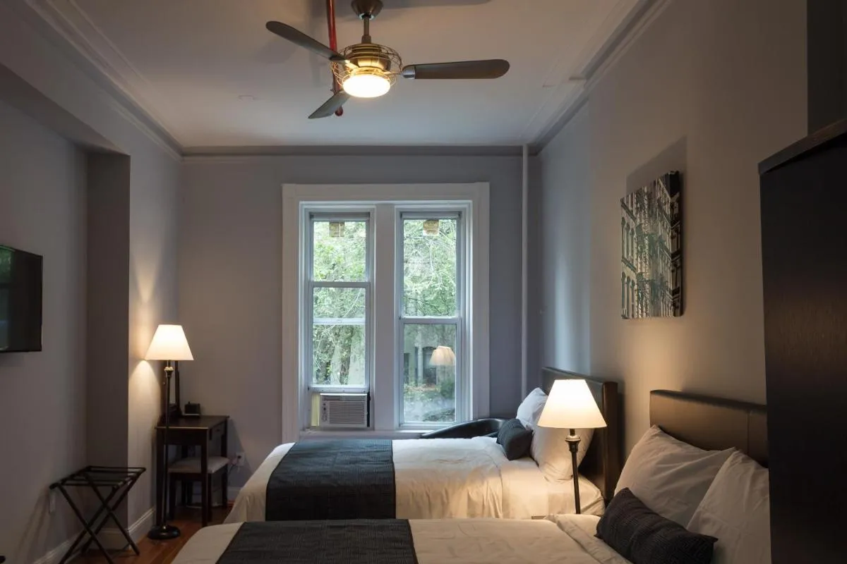 The Central Park North — 6