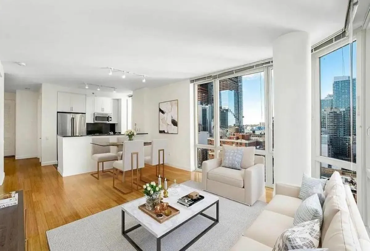 Time Square Condos — 5