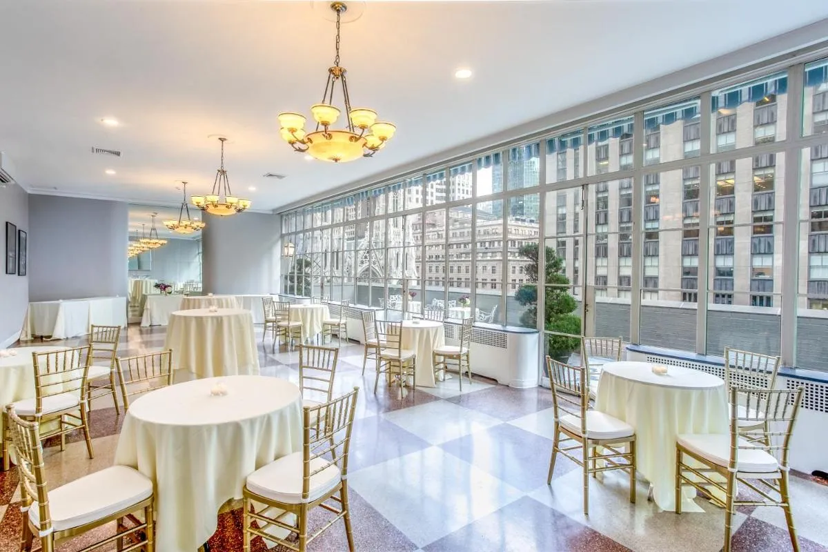 3 West Club — 3
