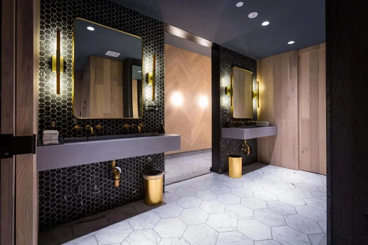 Crowne Plaza HY36 Midtown Manhattan by IHG — 3
