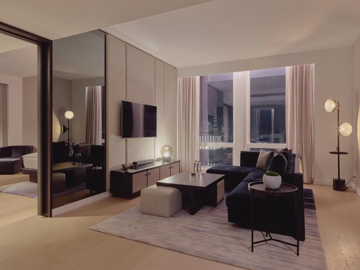 Equinox Hotel New York — 6