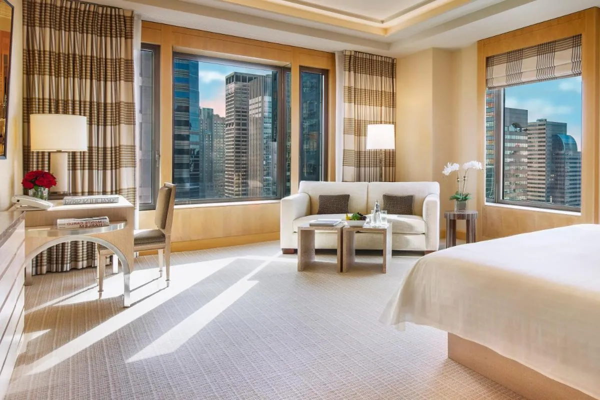 Four Seasons Hotel New York — 7