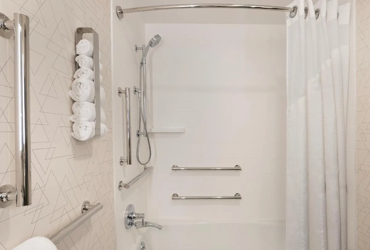 Holiday Inn Express NYC Chelsea – NoMad Area by IHG — 2