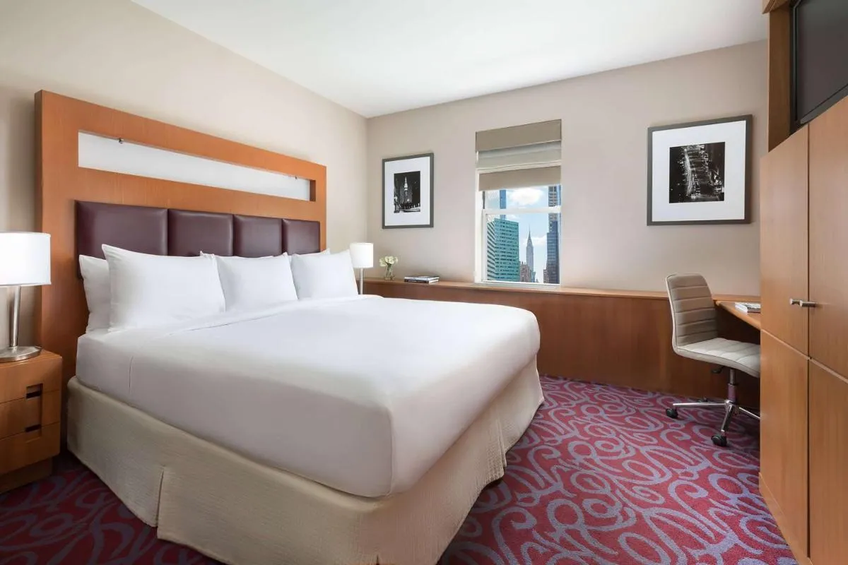 Hotel 57 — 4