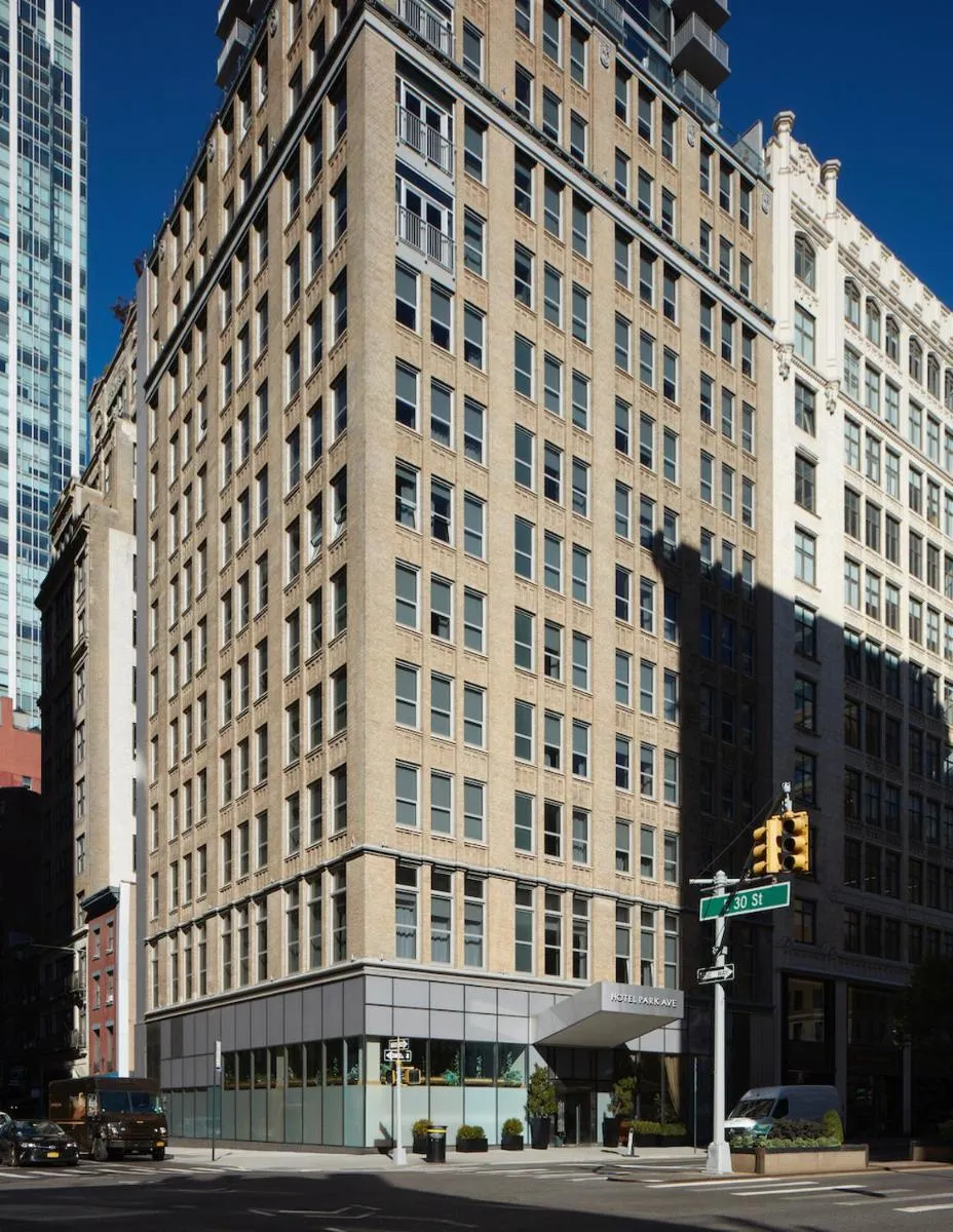 Hotel Park Ave — 6