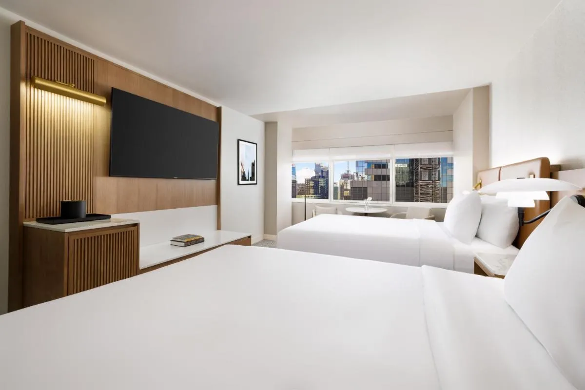 Hyatt Regency Times Square — 7