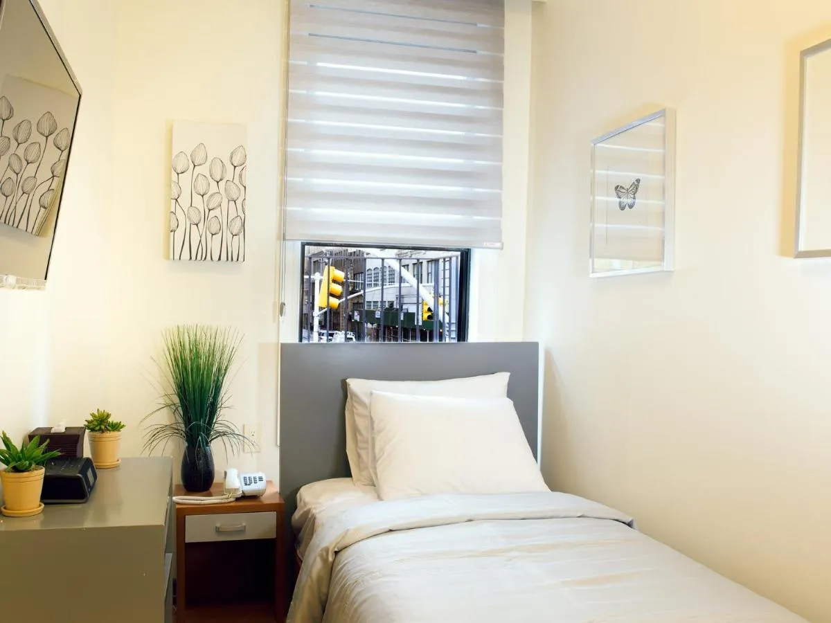Midtown West Hotel — 6