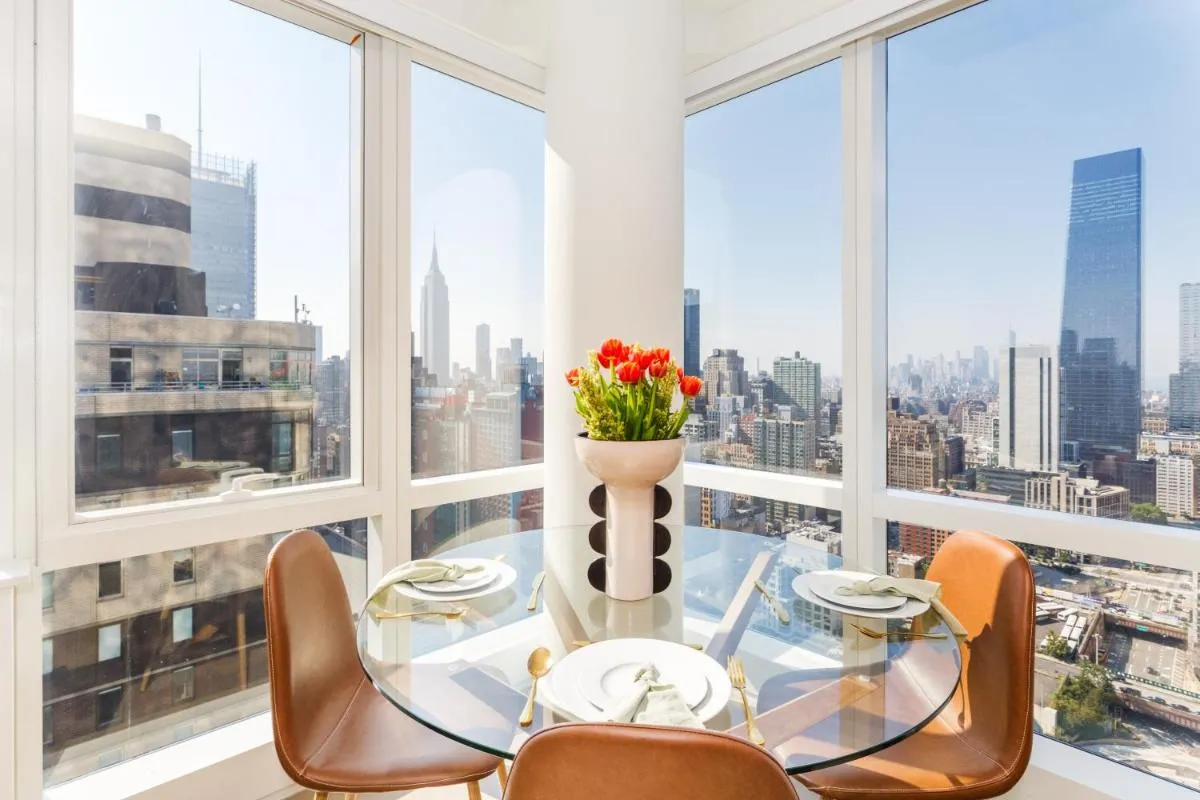 Two Bedroom Luxury Hotel — 6