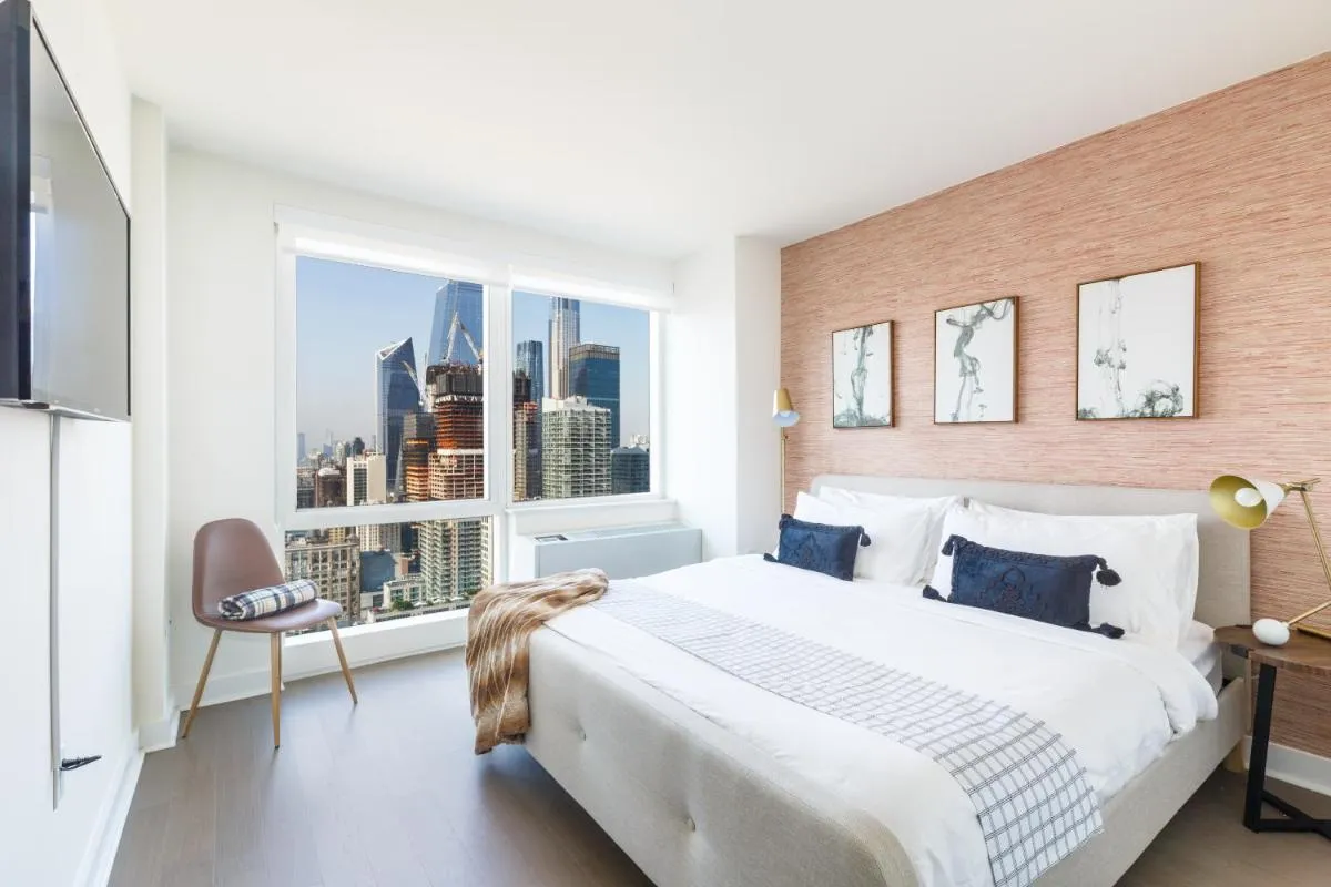 Two Bedroom Luxury Hotel — 7