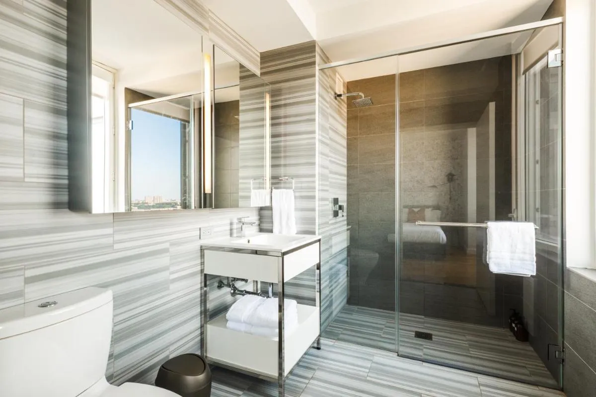 Two Bedroom Luxury Hotel — 3